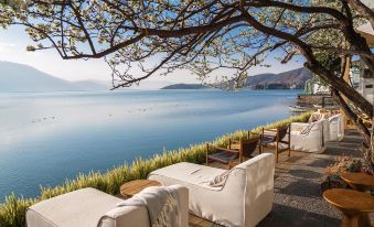 Arcadia . Anyin WaterTime Seaview Resort hotel
