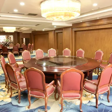 Qianjia Business Hotel