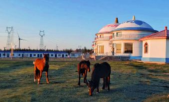 Huiteng Xile Grassland Anda Holiday Center