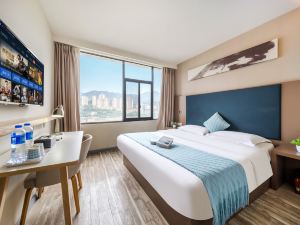 Fengqiao Premium Hotel (Jiefangbei Raffles City Branch)