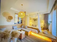 Mr. Yuan's Seaview Villa Homestay - balcone