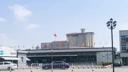 Yiba Hotel (Zhuhai Gongbei Port International Convention and Exhibition Center)