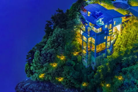 The villa of Thousand Island Lake