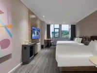 HanTing Hotel (Jiujiang Gongqingcheng High-Speed Railway Station) Hotels near Jiuxianling Forest Park