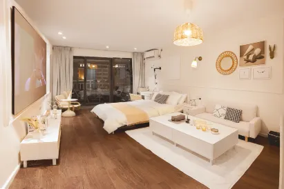 Shenzhen Tingsu Apartment (Xinghe Century Building)