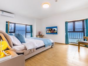 Haikou Yecheng Seaview Apartment