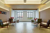 Dongguan Youxi Art Homestay (Liaobu Xixi Ancient Village Branch)