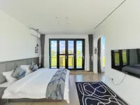 Dali Mountain Lake Seaview Homestay