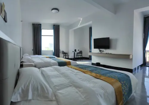 Dongxing looks at the Xinghai Hotel