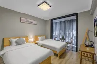 Xinchang Yaqin Homestay - Balkoner
