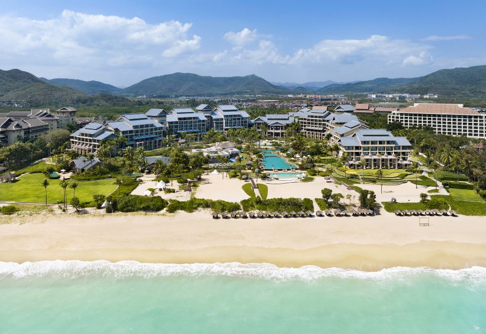 3. 힐튼 싼야 야롱..