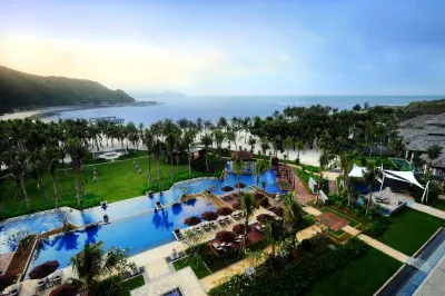 Luhuitou Sanya Resort Hotel a 