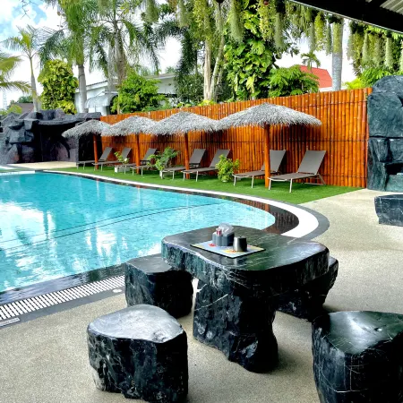 Hideaway Resort Banchang