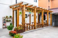 Donglin Luqi Qianyuan Backyard (Dishuihu Shanghai Haichang Branch)