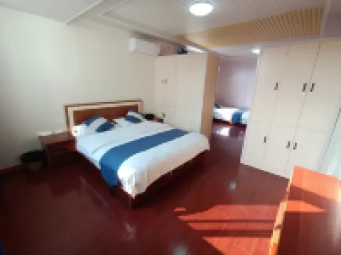 Gege Homestay (Jiuhuashan Tourist Service Center)