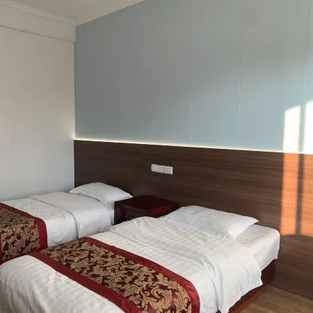 Haining chunxi hotel