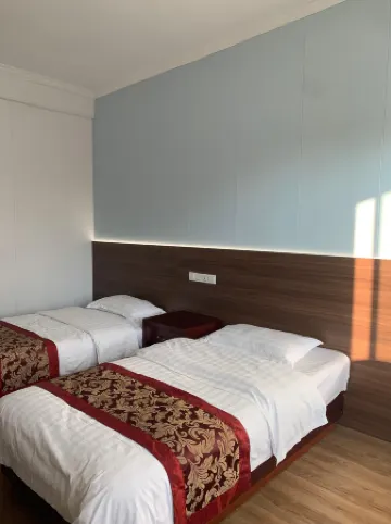 Haining chunxi hotel