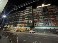 Zephyr Grand Hotel Hotel di 