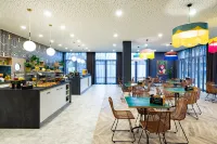 Holiday Inn - the niu, Flower Konstanz by IHG - breakfast