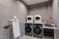 Lianzhou Lotus Tang Smart Hotel