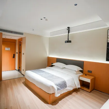 Platinum City Interstellar Hotel, Jishui County Hotels in Jishui