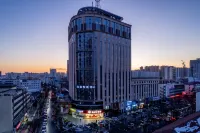 Grey Whale Smart Hotel (Baoding Train Station) Hotels in Lianchi District