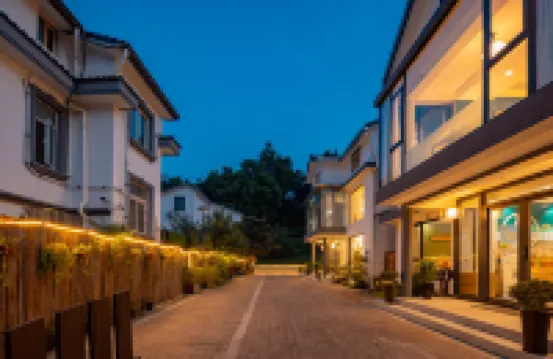 Hangzhou Minghuangju (Xihu Scenic Area) โรงแรมใกล้พักที่Sheshan Residence