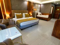 Vela Verde Hotel & Spa Hotels near Ferry