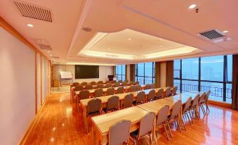 Vienna Hotel (Xiangyang Tanxi Road Hotel)