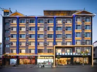 達安曼·日照金山雪山全景智慧飯店