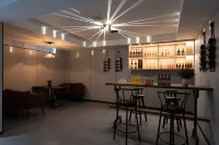 Floral Hotel·Heart Courtyard Hotel - bar