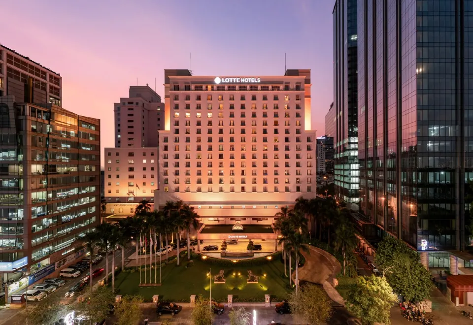 Vietnam: An Unforgettable Journey in These Luxury Hotels
