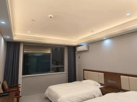 Fuliang Hongyuan Town Hotel (Luojiatan Bridge Branch) Отели рядом с Аэропорт Цзиндэчжень