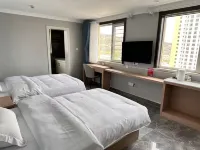 Manduo Hotel (Xining Railway Station)