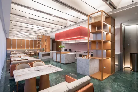 Neixiang Golf 19 Hotel