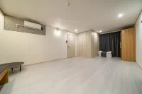 Sokcho Ritz Hotel - parkir