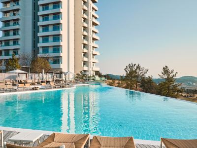 The Heaven Resort