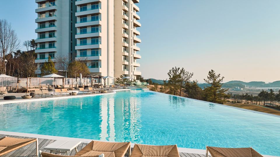 The Heaven Resort