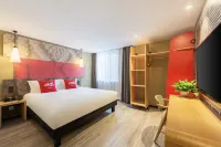 Ibis Hotel (Dalian Xinghai Park Branch) Hotels near Digital Square