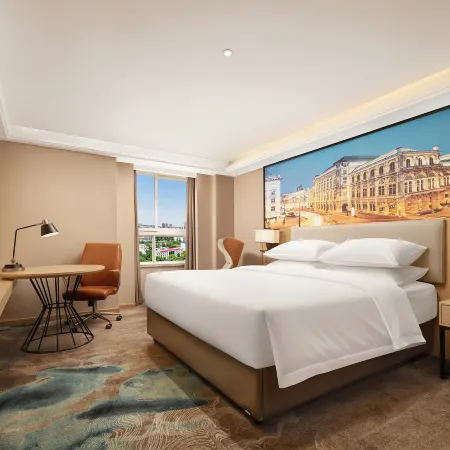 Vienna International Hotel (Luohe Exhibition Center Songjiang Food Street Branch)