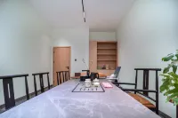 Swallow Return Hotel (Hengji Plaza Food City, Baise Youjiang District)