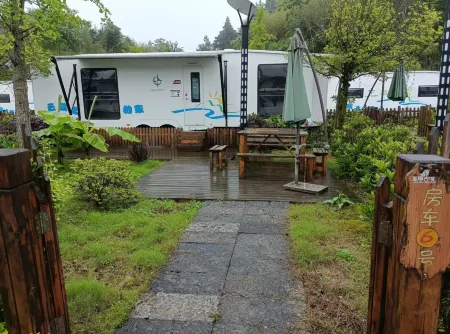 Genting RV Tribal Camp Отели рядом с достопримечательностью «Bamian Mountain»