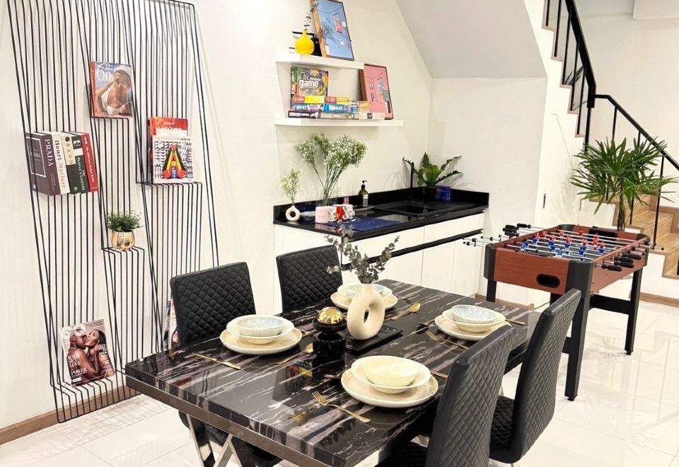 4Beds 4Baths New Renovated Entire House BTS Ekkamai Images