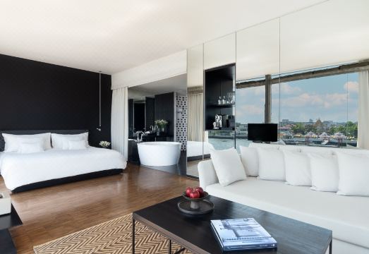 살라 라탄나코신 방콕 외관 또는 루프탑 뷰