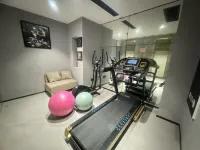 Memory Graceful Hotel (Changzhou Dinosaur City, North High Speed Railway Station)