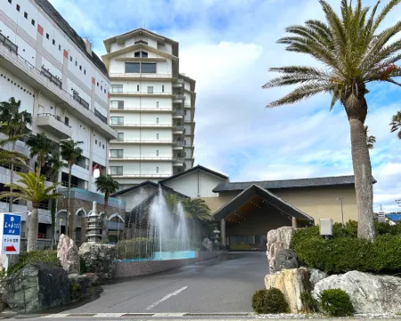 Mikazuki Sea-Park Hotel Katsuura Hotels in Katsuura