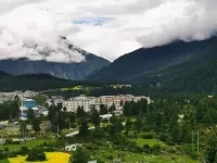 Gyirong Moonlight Hotel