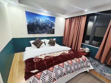 Yanggelamu · See Mountain | Scenic Boutique Stay (Kangding) Отели в г. Кандин