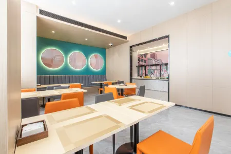 City Comfort Inn Hotel (Xianning Hubei Kejixueyuan) Отели в г. Сяньнин