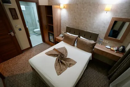 Sultan Hamit Hotel
